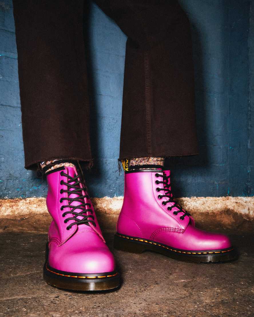 Dr Martens 1460 Smooth Leather Women Lace Up Boots Pink | 10EGCVQTJ