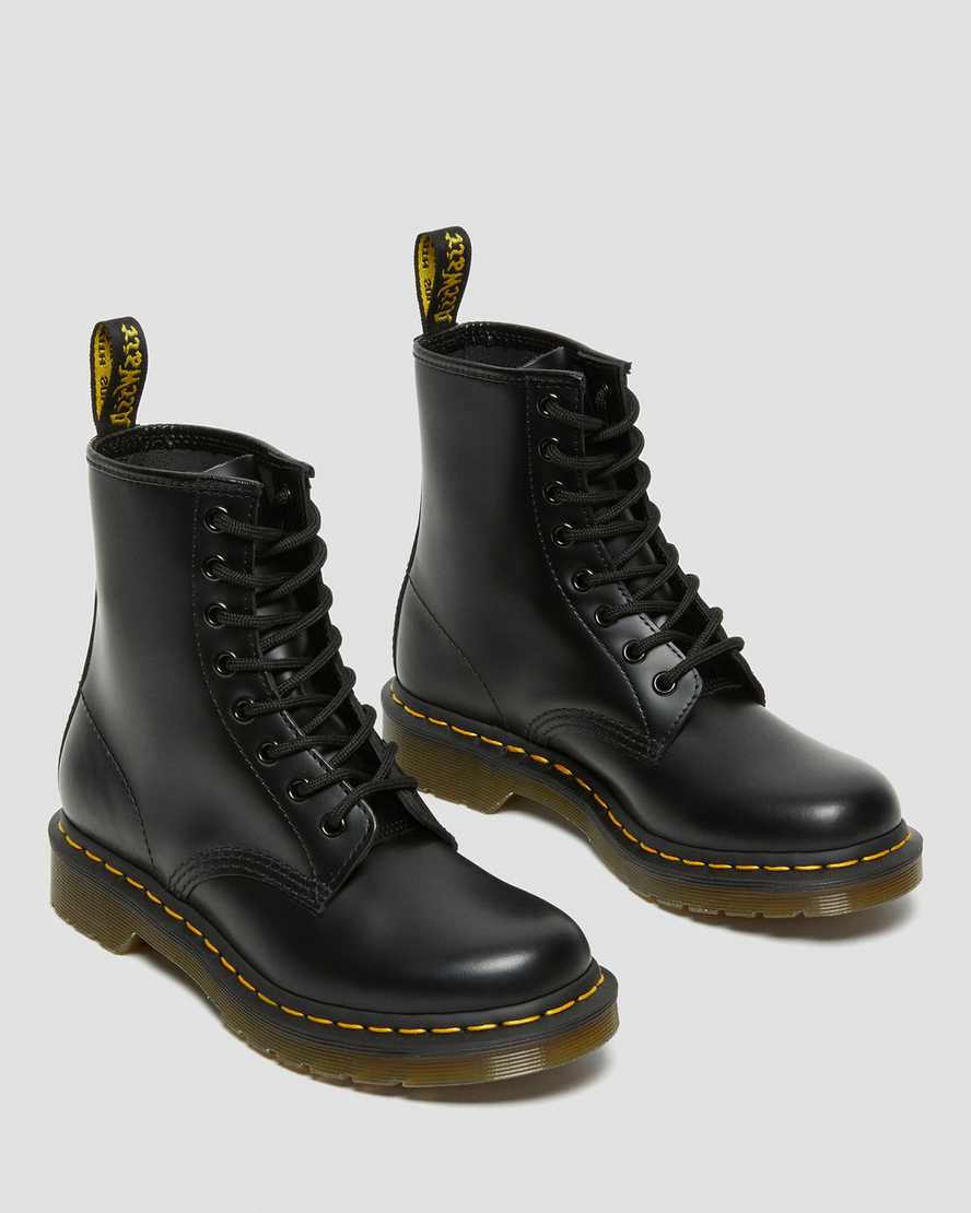 Dr Martens 1460 Smooth Leather Women Lace Up Boots Black | 71IRFZHWO