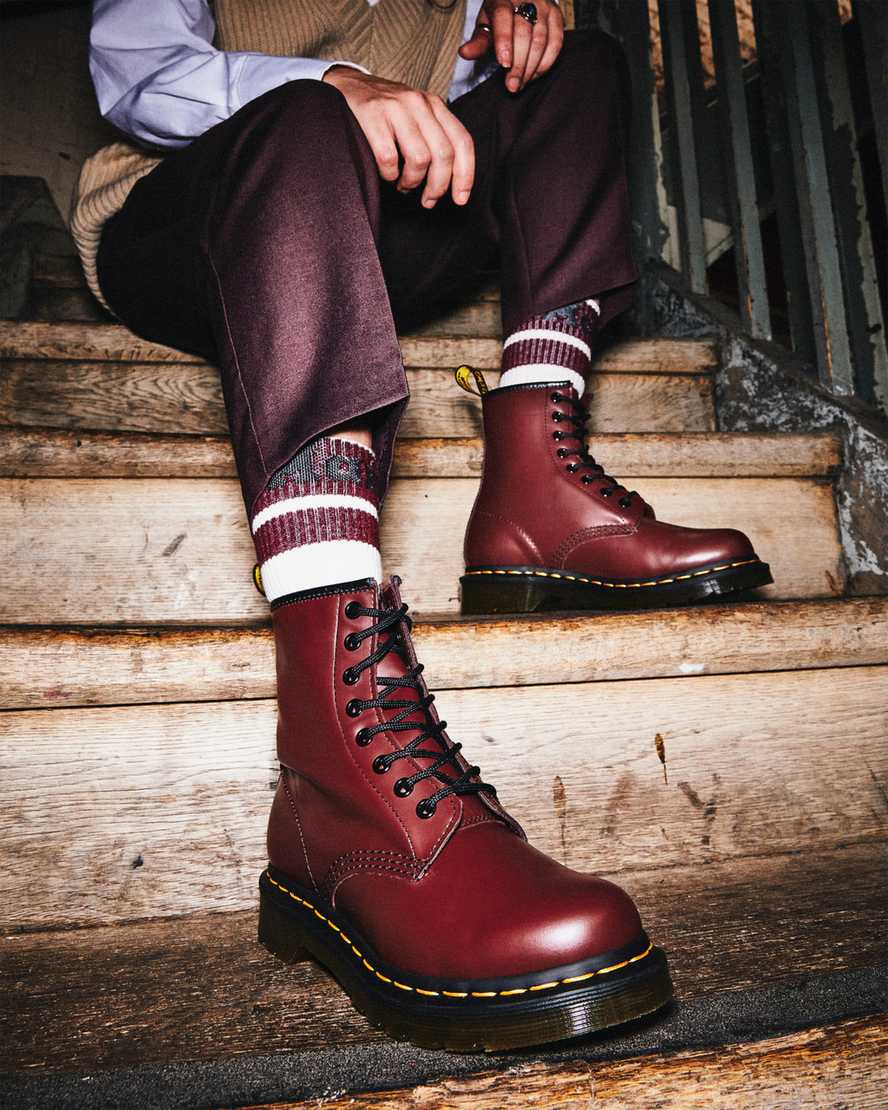 Dr Martens 1460 Smooth Leather Women Lace Up Boots Cherry Red | 58MDUKYJO