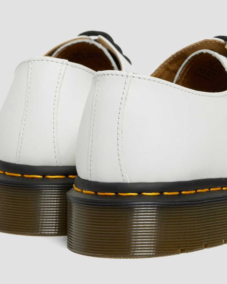 Dr Martens 1461 Smooth Leather Women Oxfords Shoes White | 96YOVLNHX