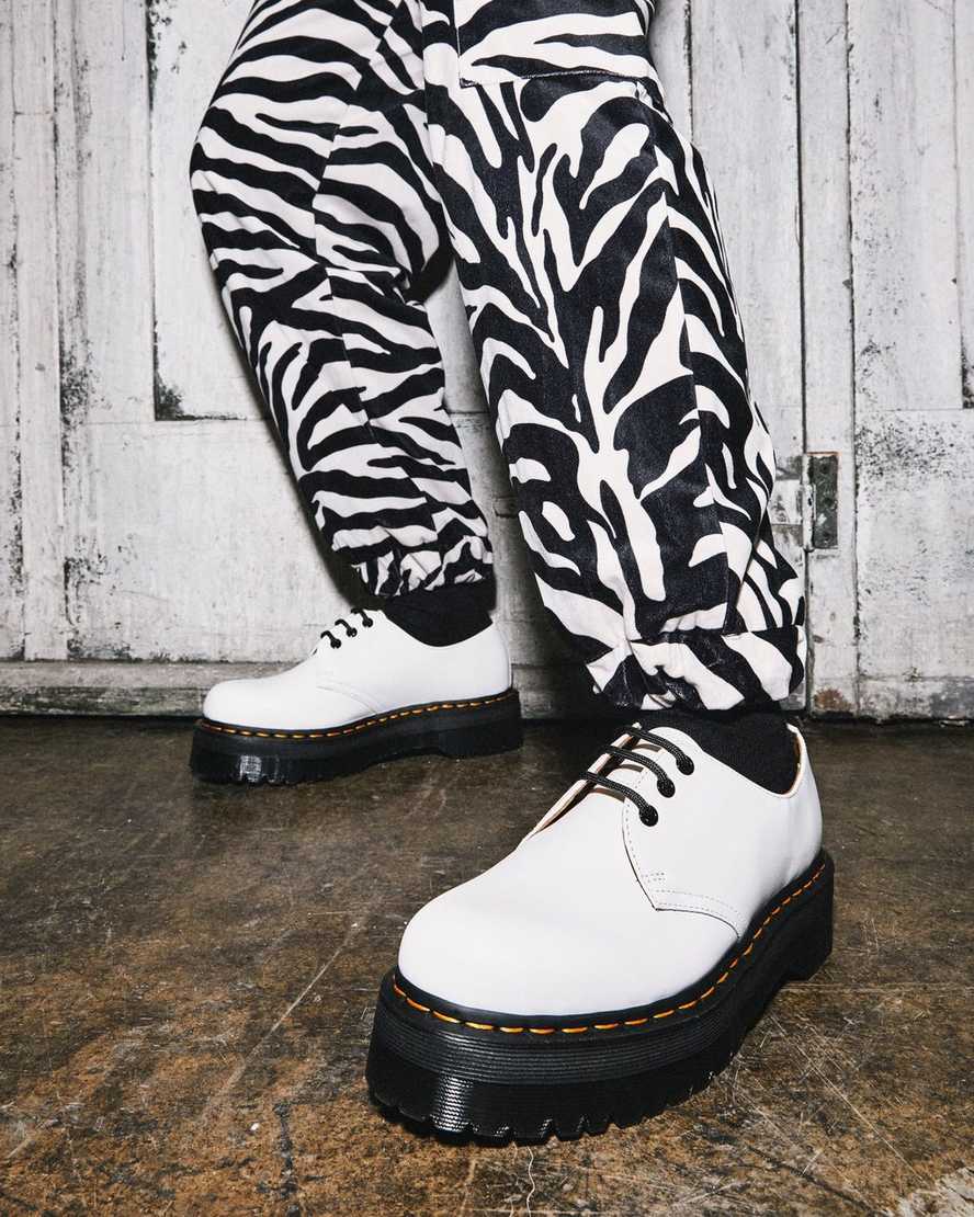 Dr Martens 1461 Smooth Leather Women Platform Shoes White | 61ILWDCXG