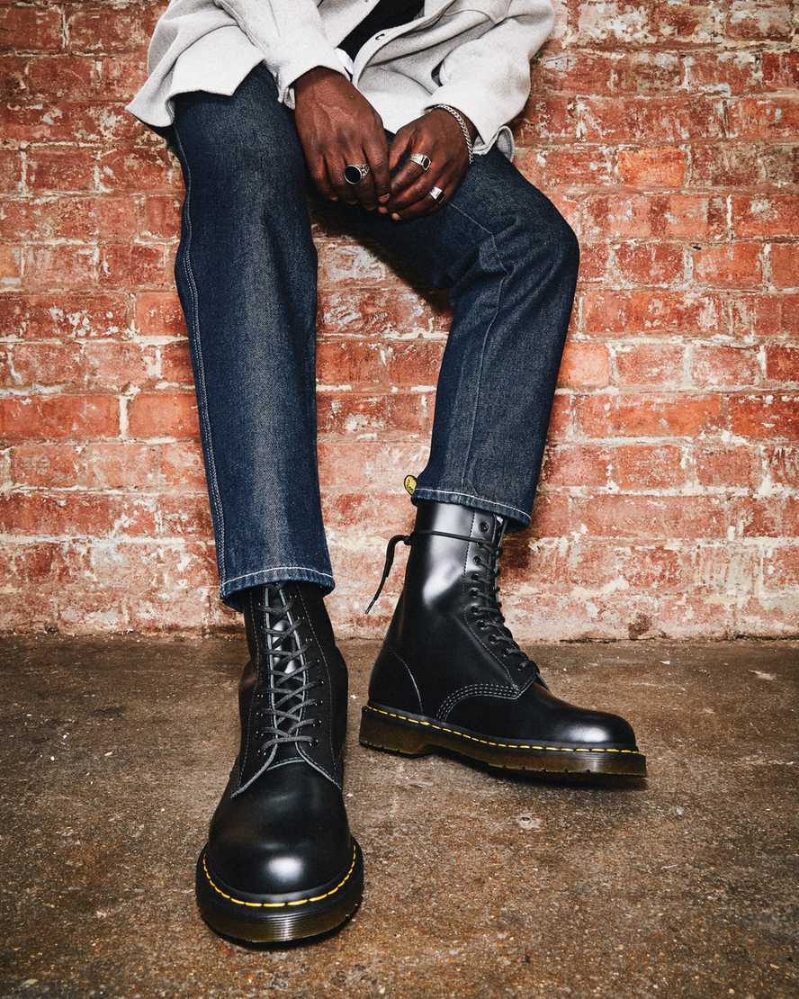 Dr Martens 1490 Smooth Leather Men Mid Calf Boots Black | 15BHJSIUL