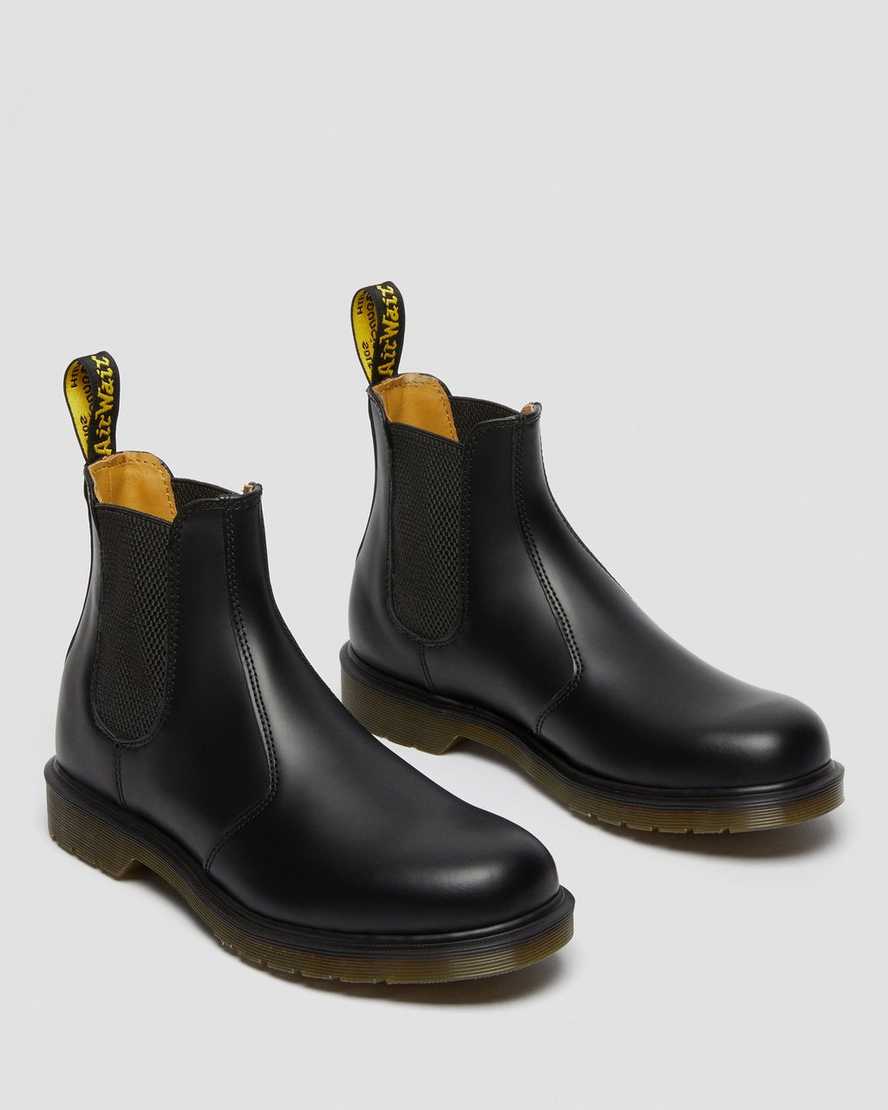 Dr Martens 2976 Smooth Leather Women Chelsea Boots Black | 76XATHEDW