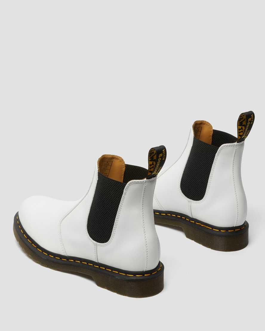 Dr Martens 2976 Yellow Stitch Smooth Leather Men Ankle Boots White | 93JHPZKFY