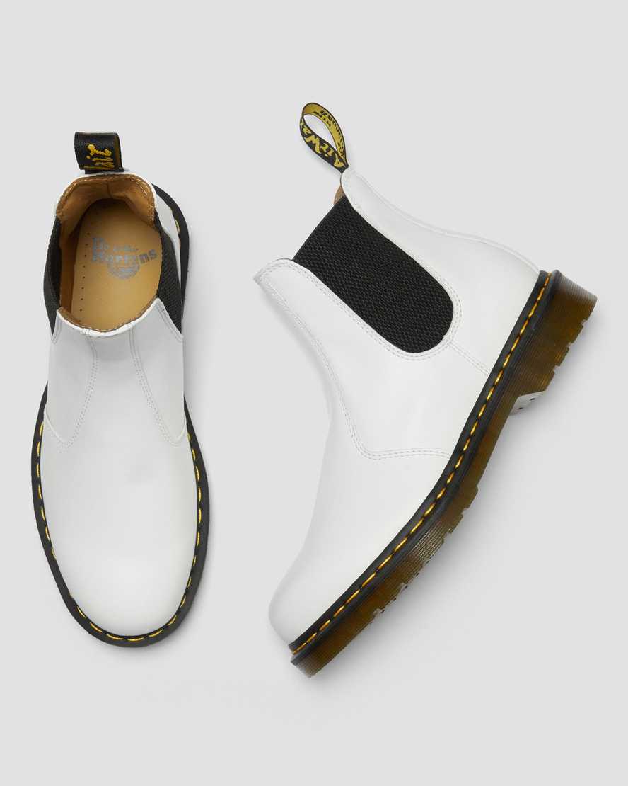 Dr Martens 2976 Yellow Stitch Smooth Leather Women Chelsea Boots White | 29EYSMZKT