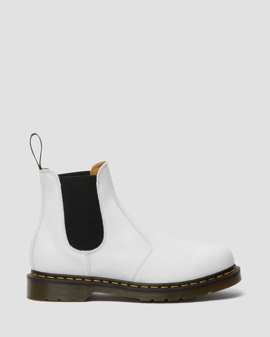 Dr Martens 2976 Yellow Stitch Smooth Leather Women Chelsea Boots White | 29EYSMZKT