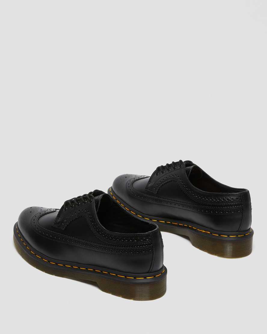 Dr Martens 3989 Yellow Stitch Smooth Leather Women Brogues Black | 53JPSBRVC